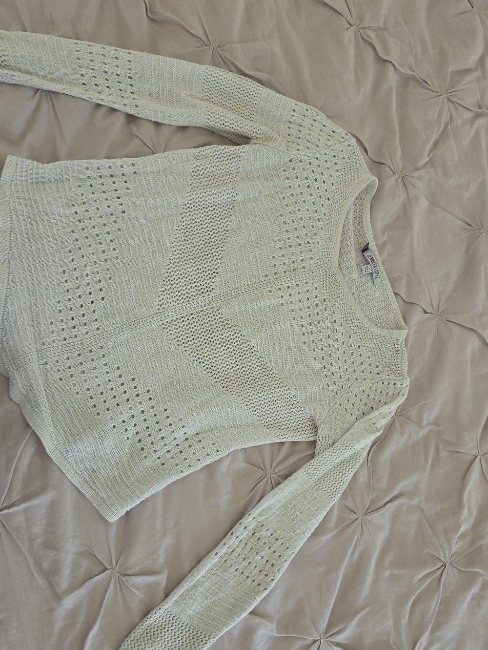 Light Cream Open-Knit Women's Sweater Jennifer Lopez